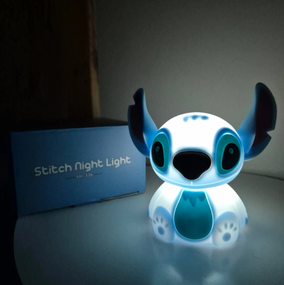 lampka-stitch-prezent-dla-dziecka-na-urodziny-boze-narodzenie-wyjatkowa-dekoracja-do-pokoju