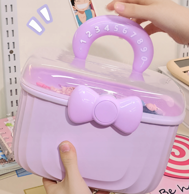 uroczy-organizer-na-akcesoria-drobiazgi-i-gumki-prezent-dla-dziecka-na-urodziny