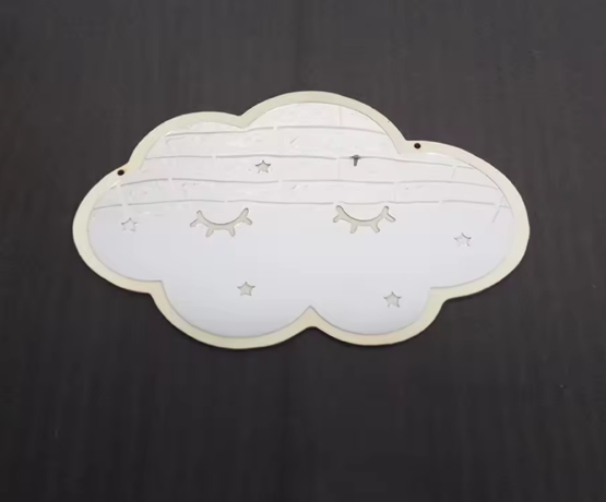 drewniane-lusterko-chmurka-prezent-na-urodziny-i-swieta-piekny-dodatek-do-wnetrza