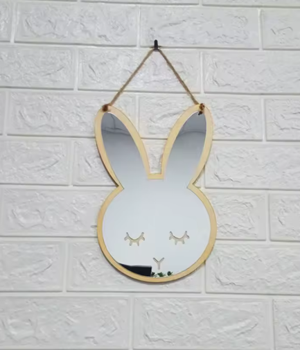 uroczy-prezent-lusterko-drewniane-kroliczek-dla-dzieci-na-swieta-i-urodziny